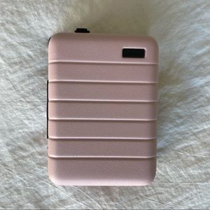 Away Mini Suitcase Organizer